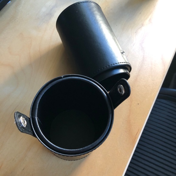 Makeup Brush Cylinder Travel Case - Picture 6 of 8